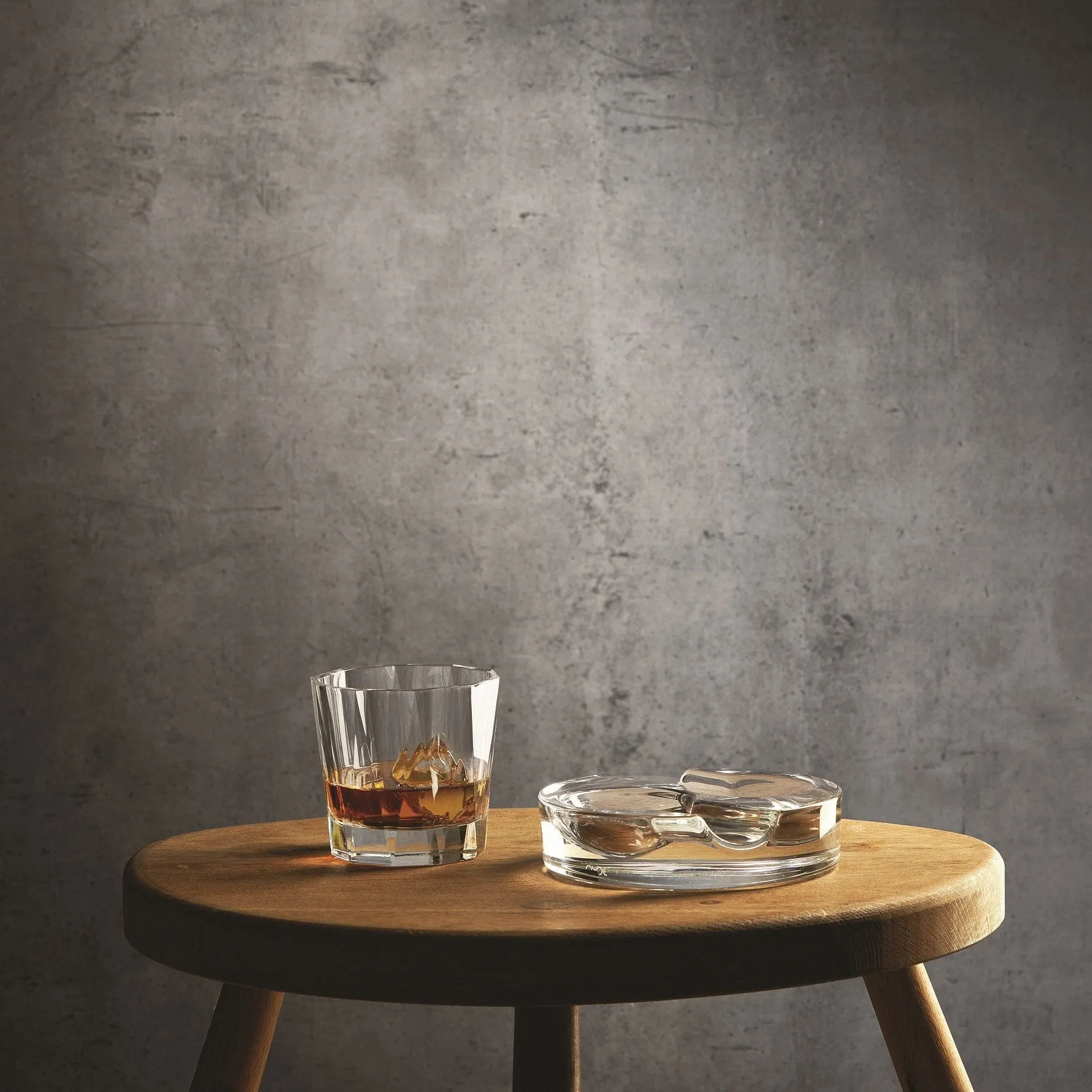 Altruist Ashtray and Hemingway Glasses Set