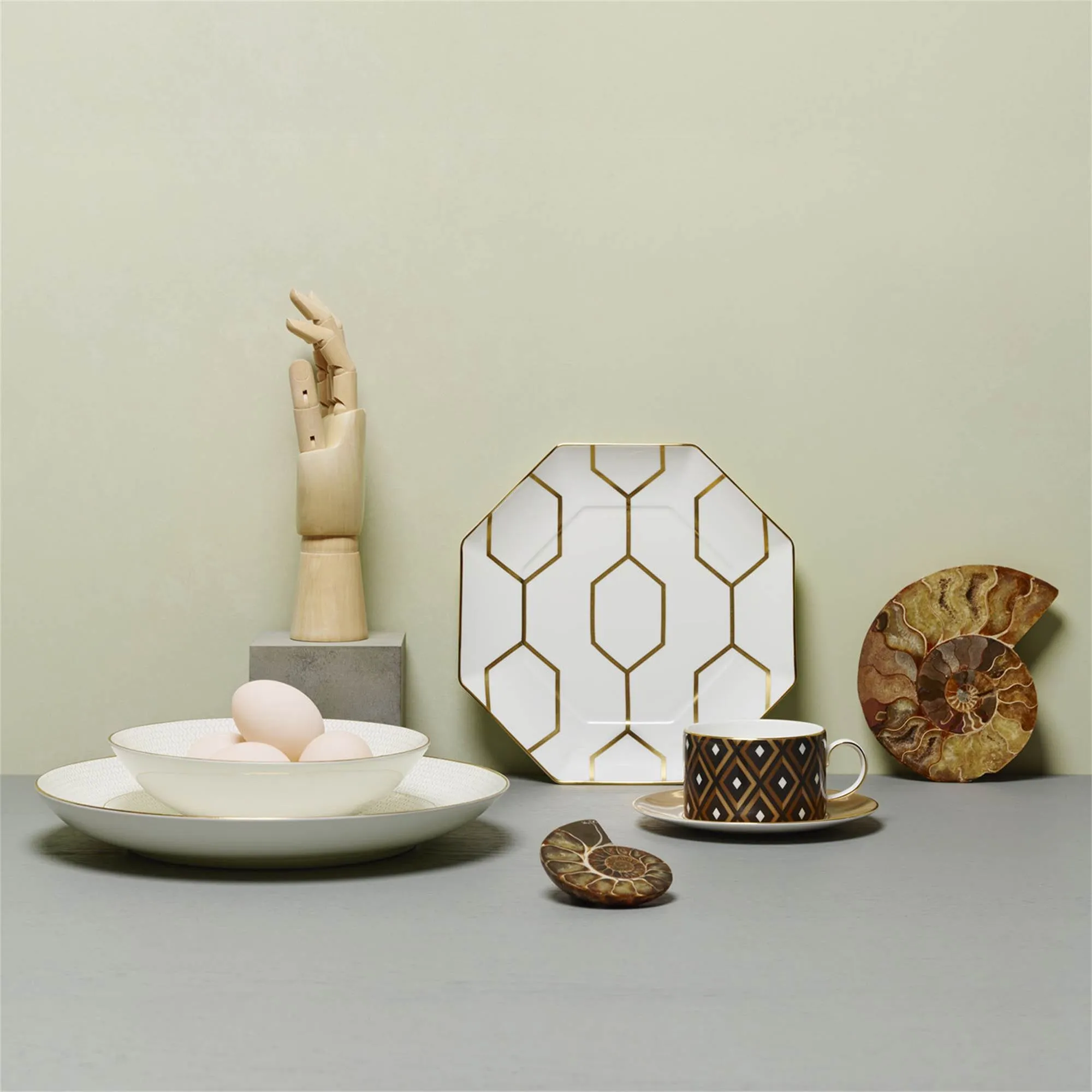 Arris Octagonal Accent Plate