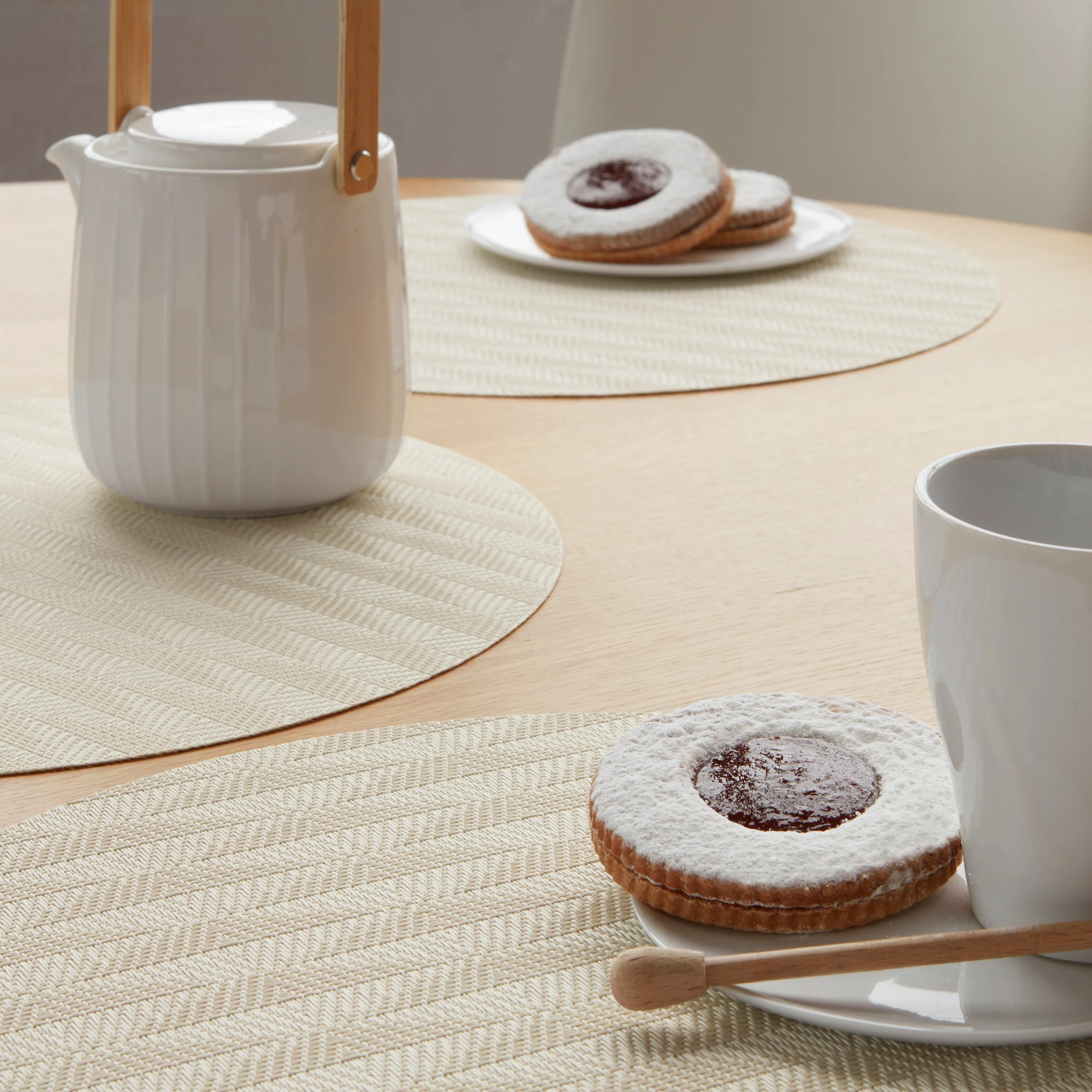 Arrow Round Placemat (Set of 4)