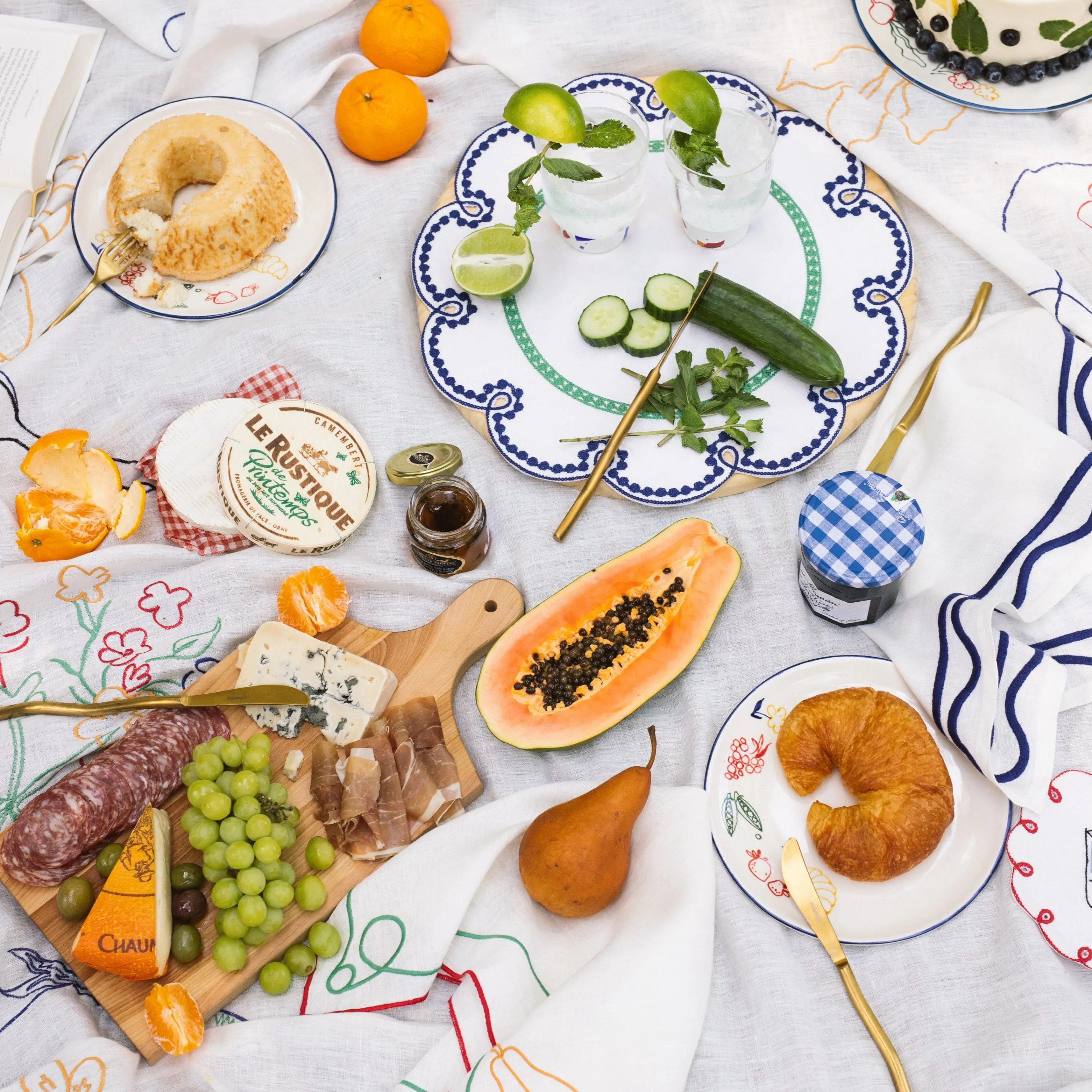 Fte Embroidered Linen Napkin (Set of 4)