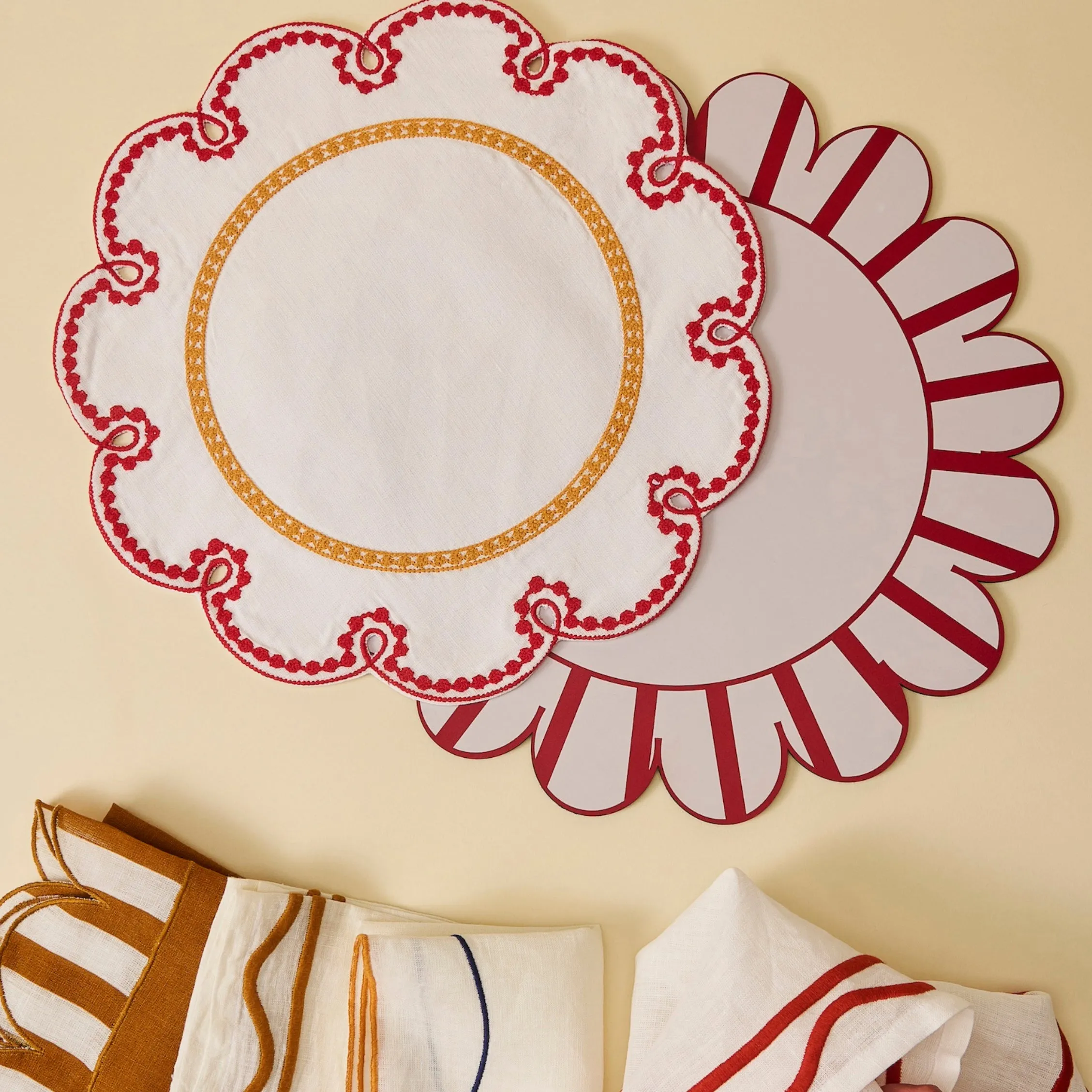 Fte Embroidered Linen Placemat (Set of 4)