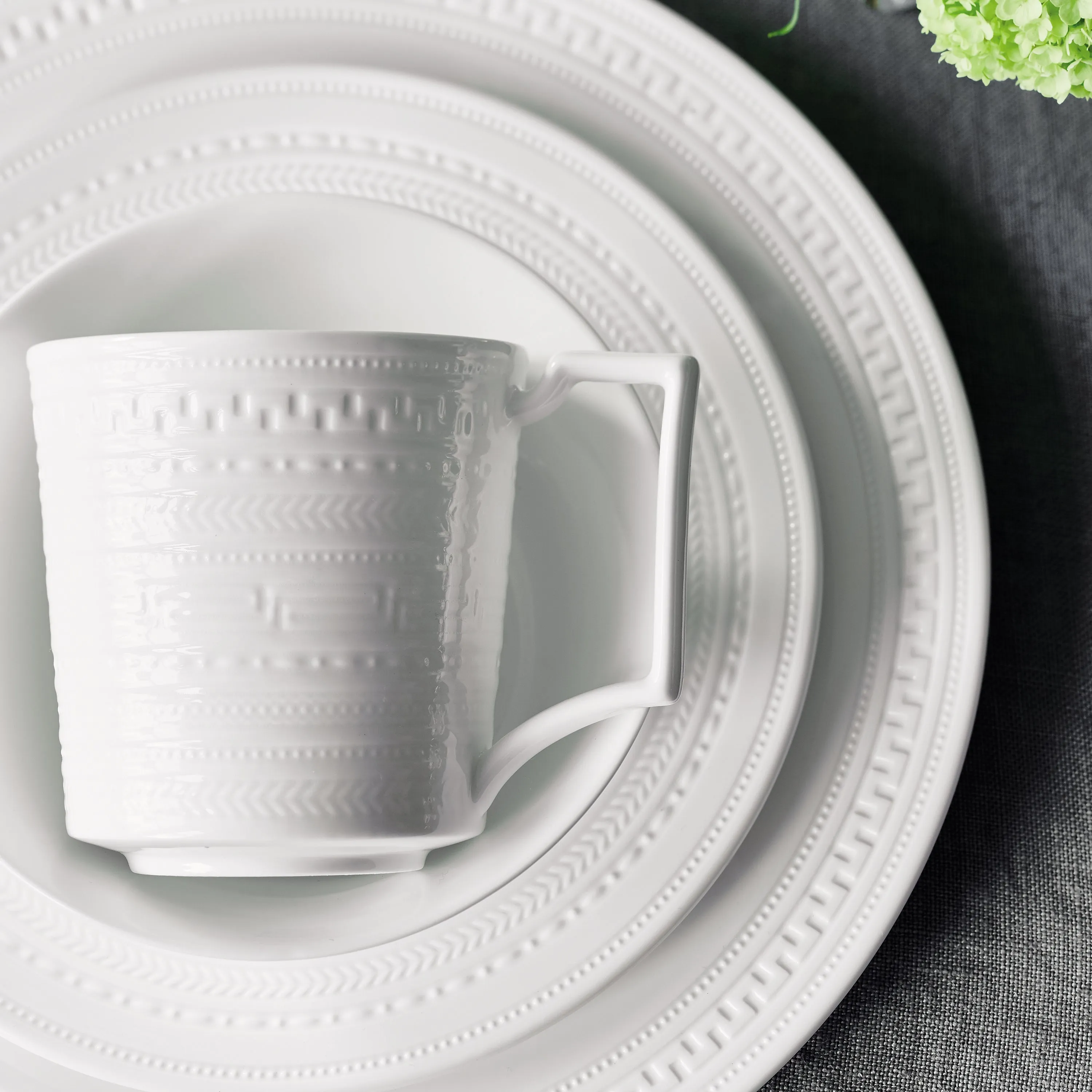 Intaglio Mug (Set of 4)