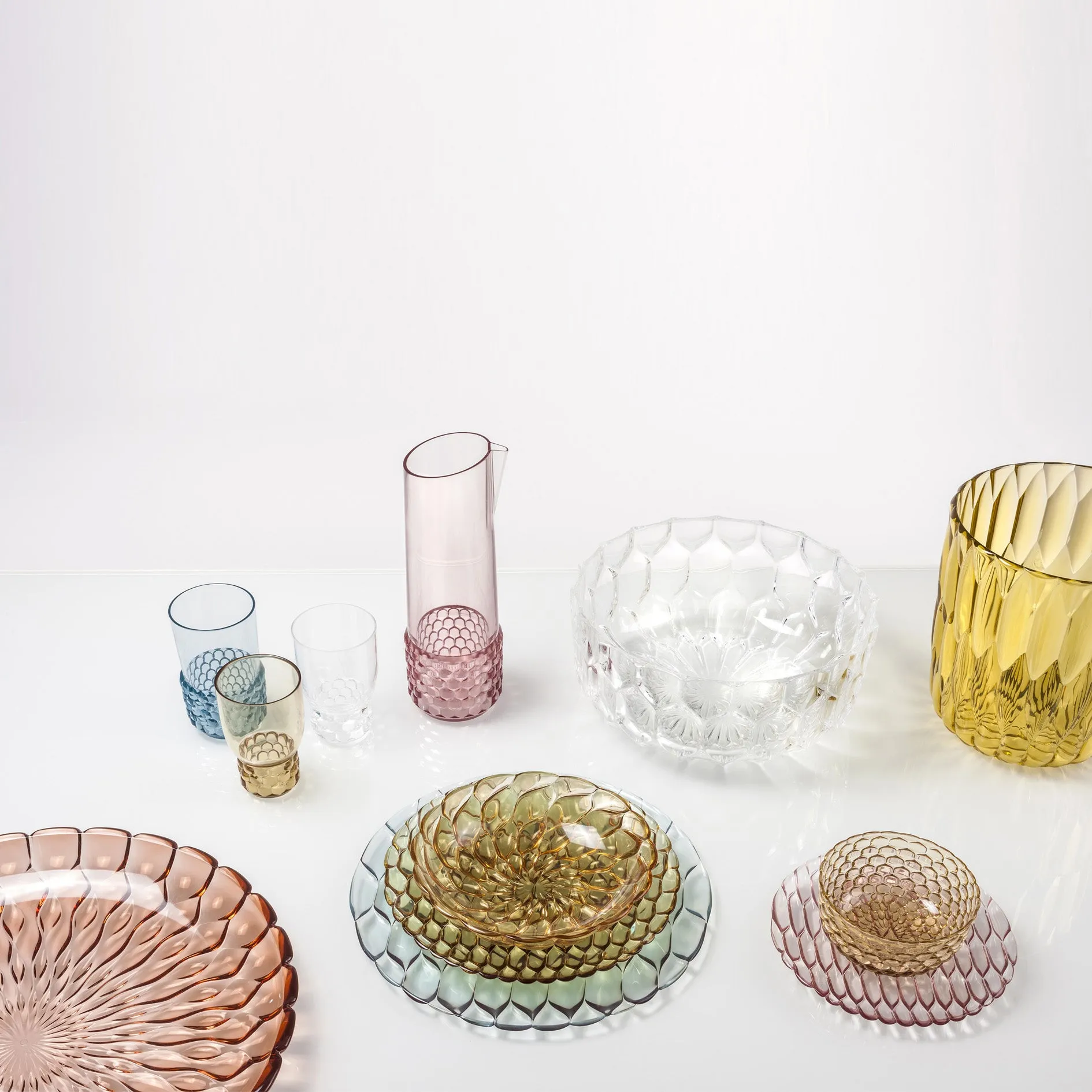 Jellies Under Plate (Set of 4)