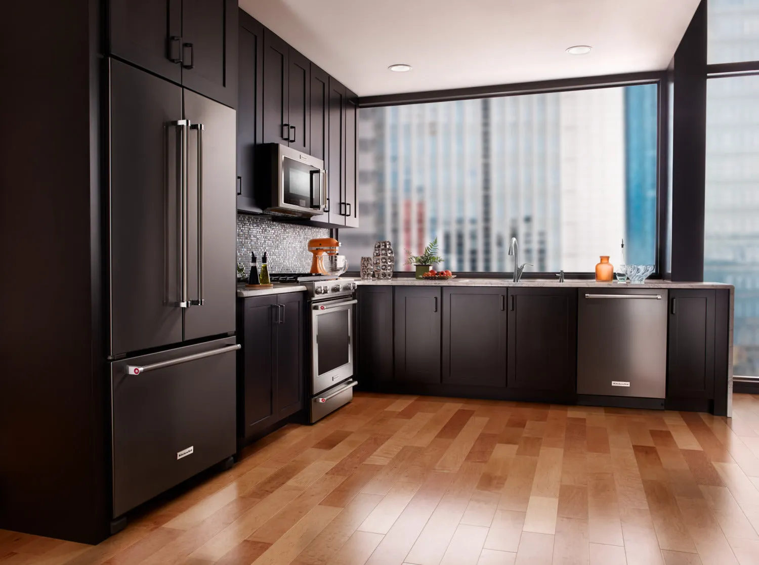KitchenAid Black Stainless Steel French Door Refrigerator (25.2 Cu. Ft.) - KRFF305EBS