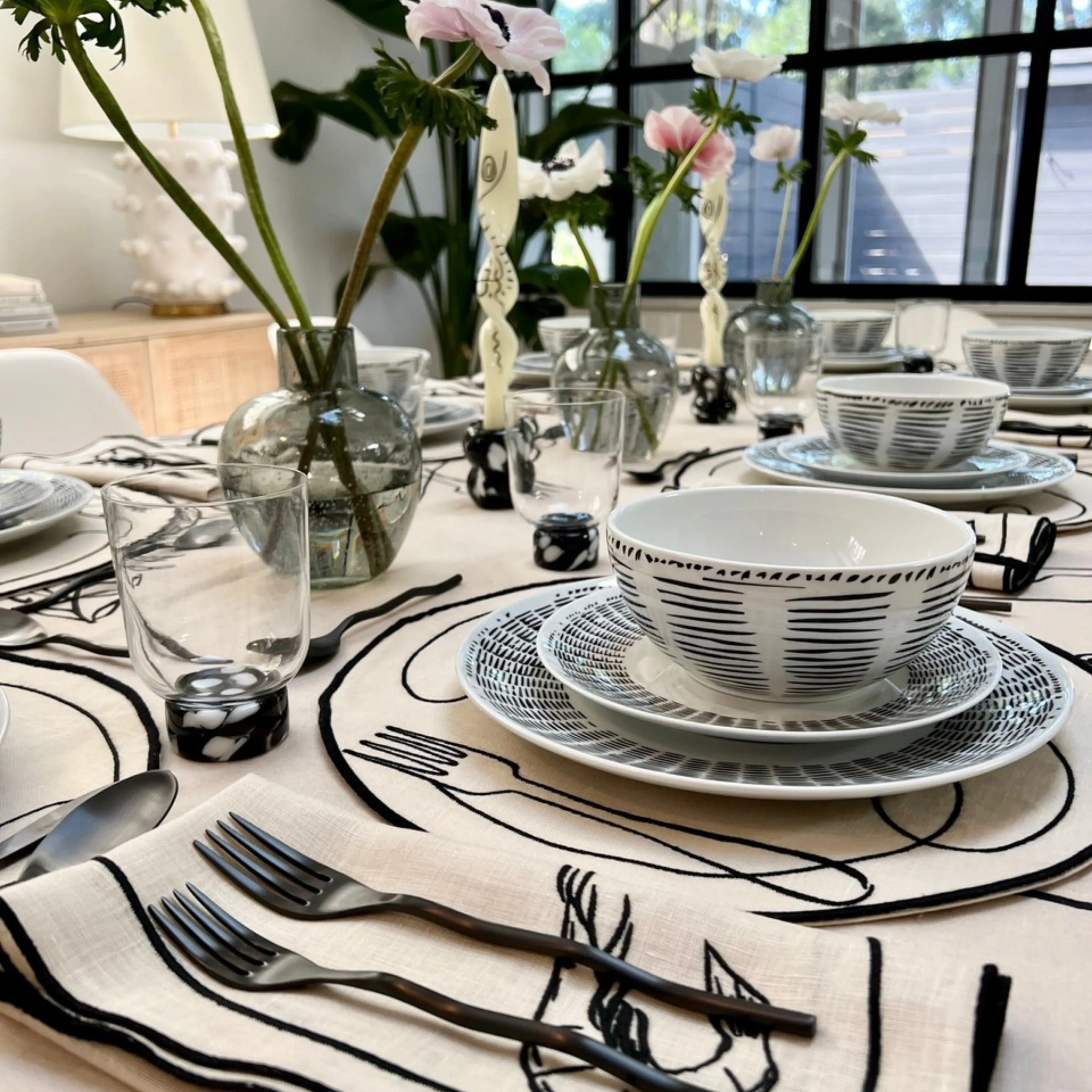 Line Drawing Seafood Linen Tablecloth
