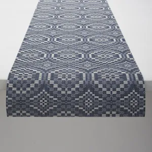 Overshot Table Runner