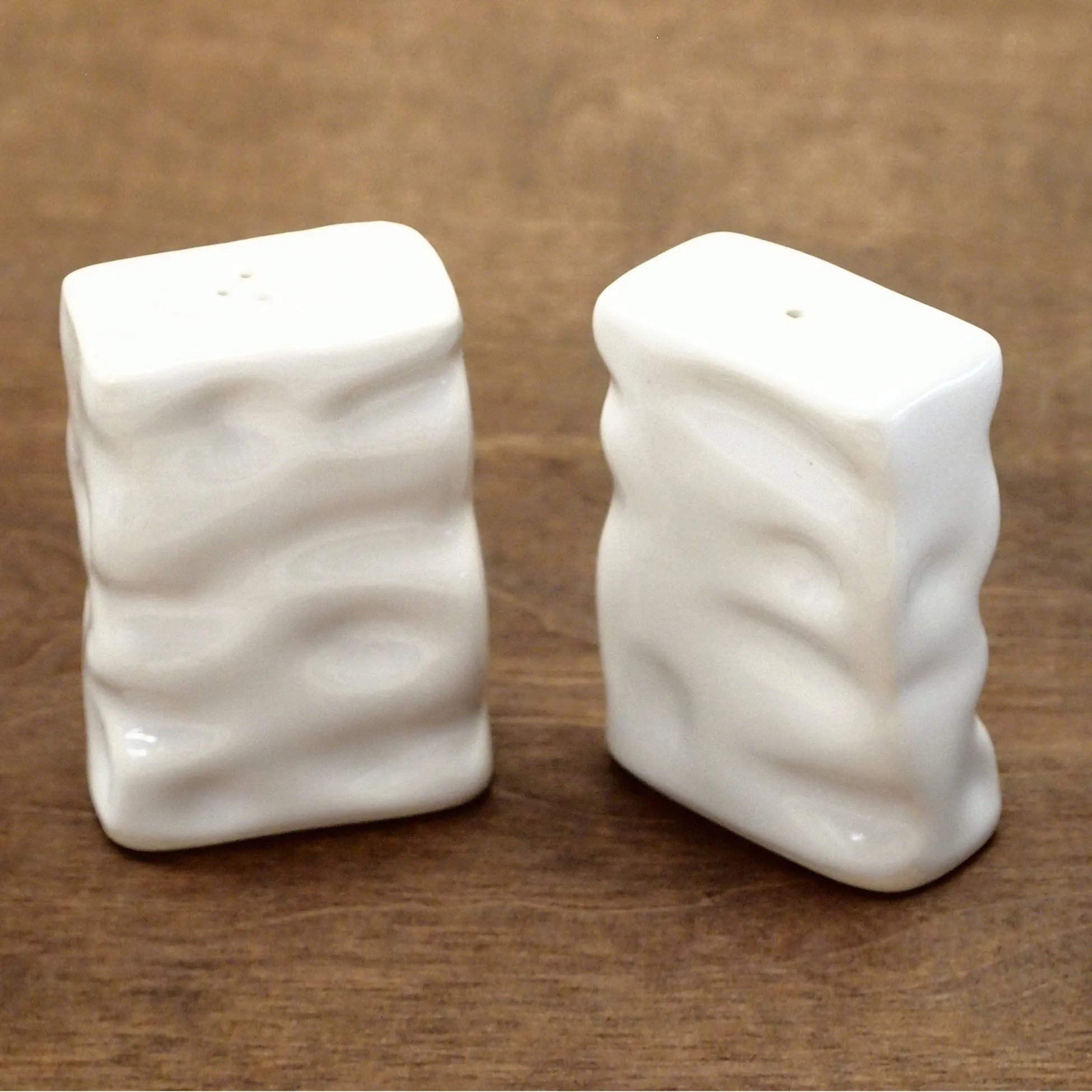 Rectangle Ripple Salt and Pepper Set