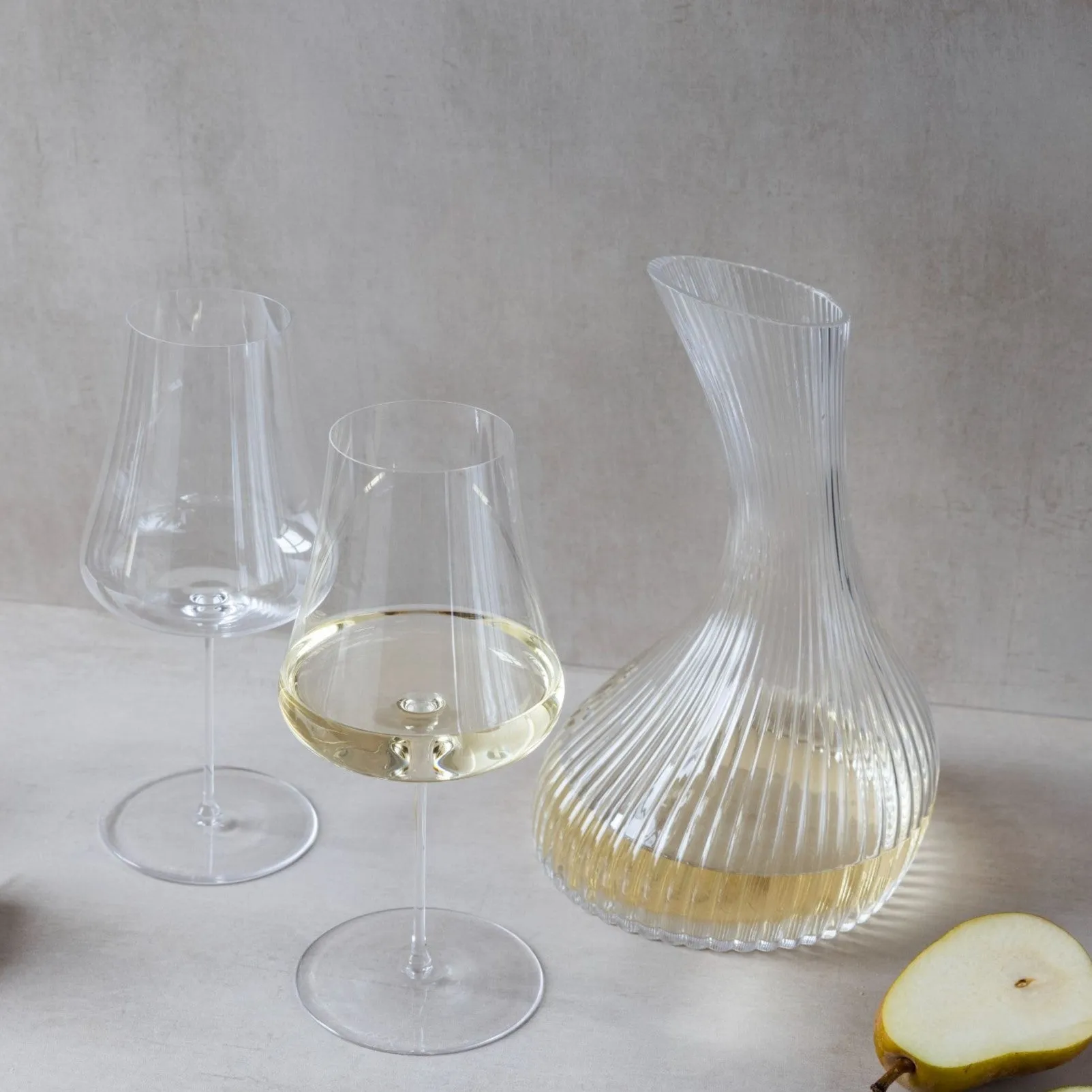 Stem Zero Volcano White Wine Glass