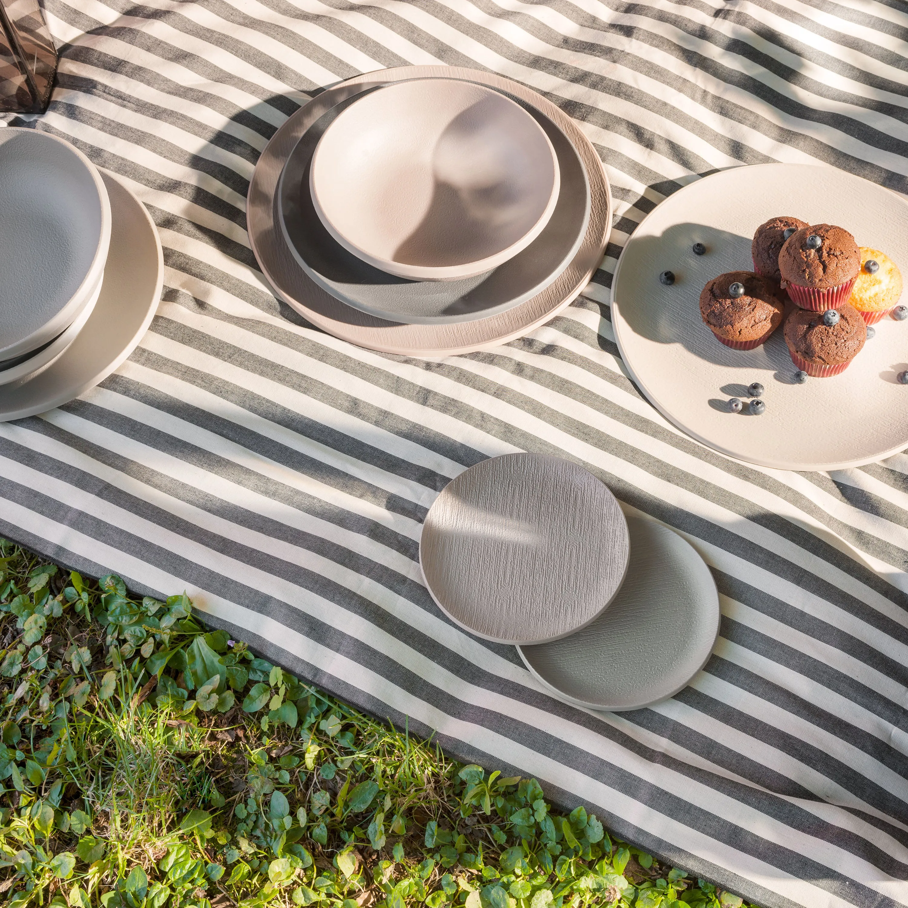 Trama Soup Plate (Set of 4)