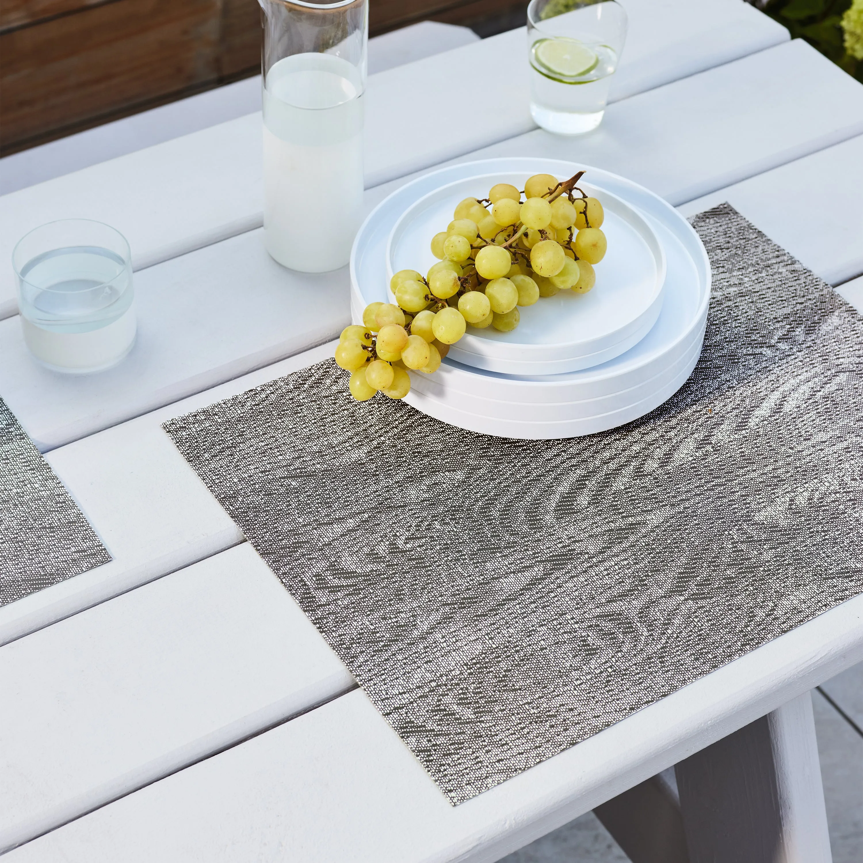 Woodgrain Placemat (Set of 4)